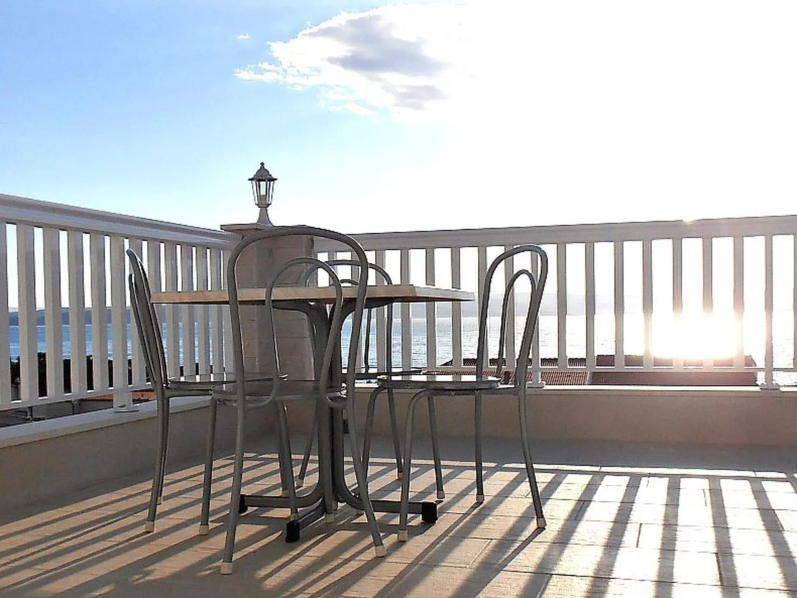Strandnahe Ferienwohnung mit tollem Ausblick-Inside