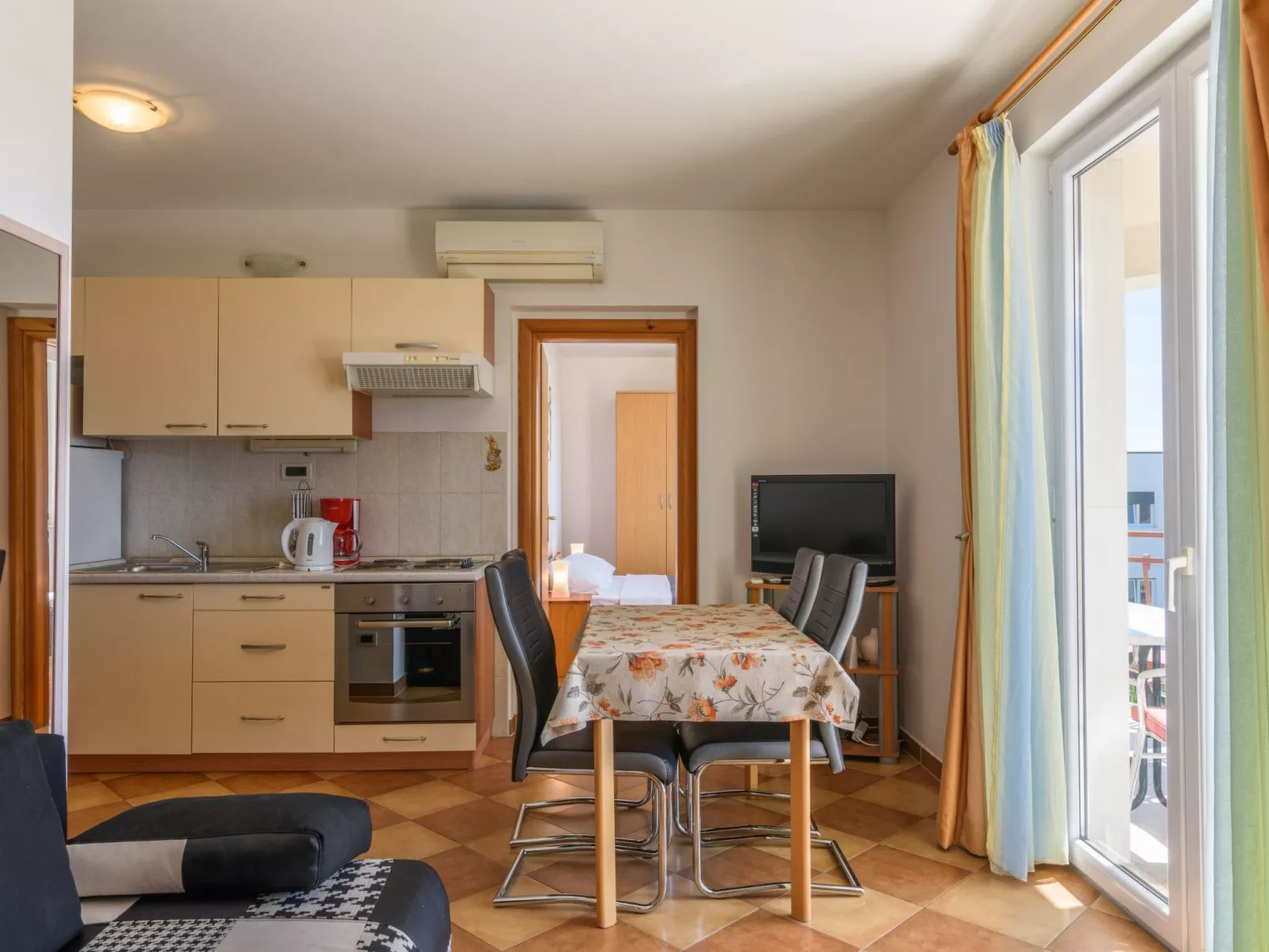 Wohnung mit Whirlpool-Dedans