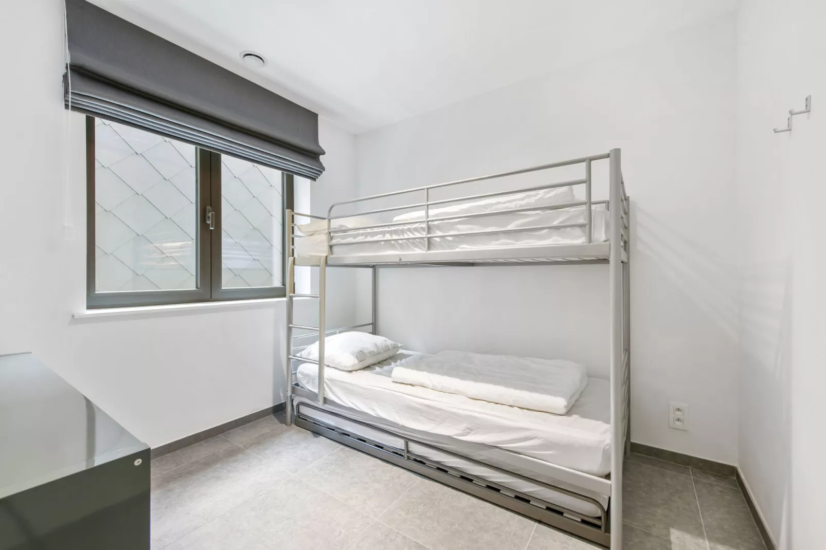 Zenith 0105-Bedroom
