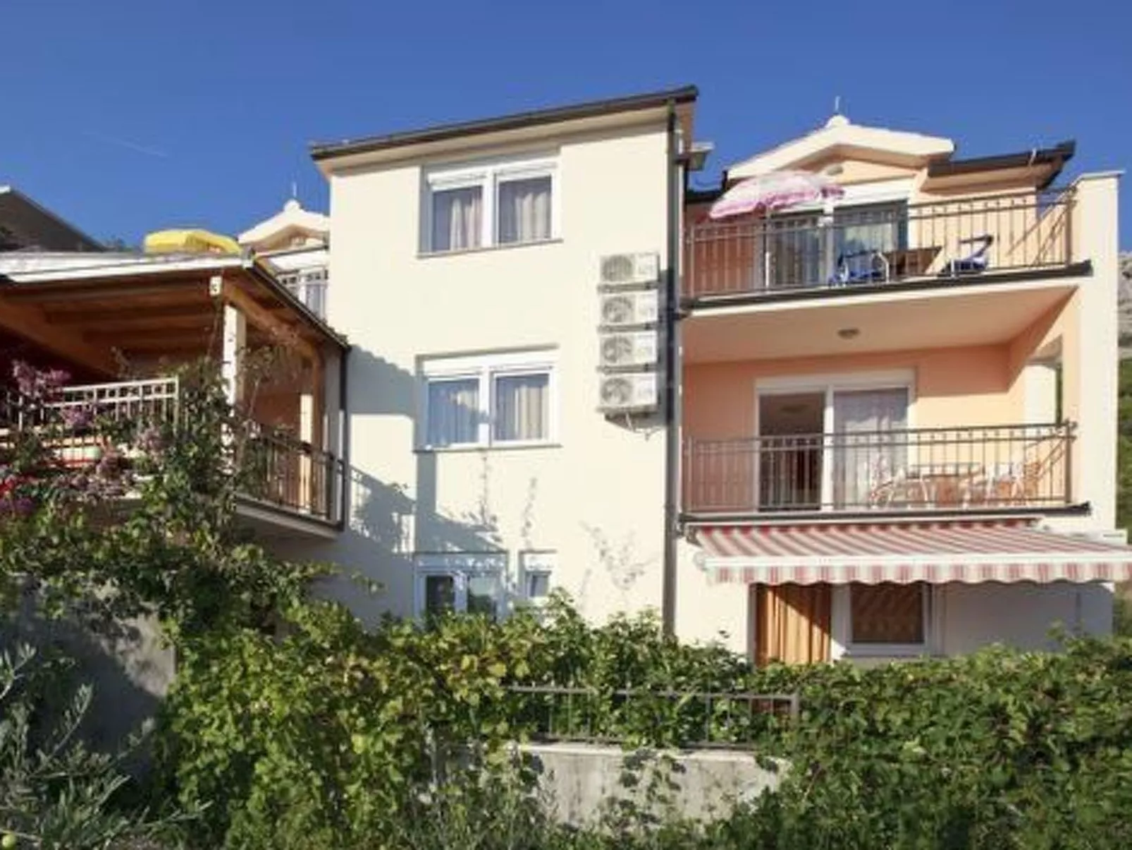 Studio im Erdgeschoss für zwei Personen mit einer Terrasse-Dedans