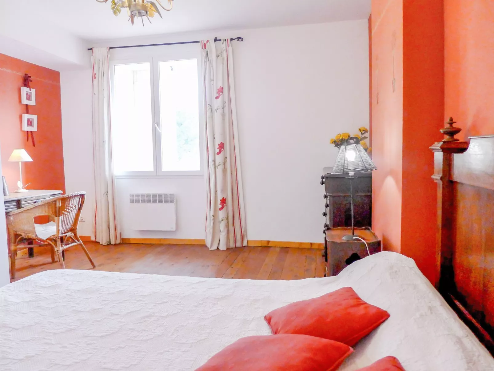 Für 2 Personen und 2 Kinder-Inside