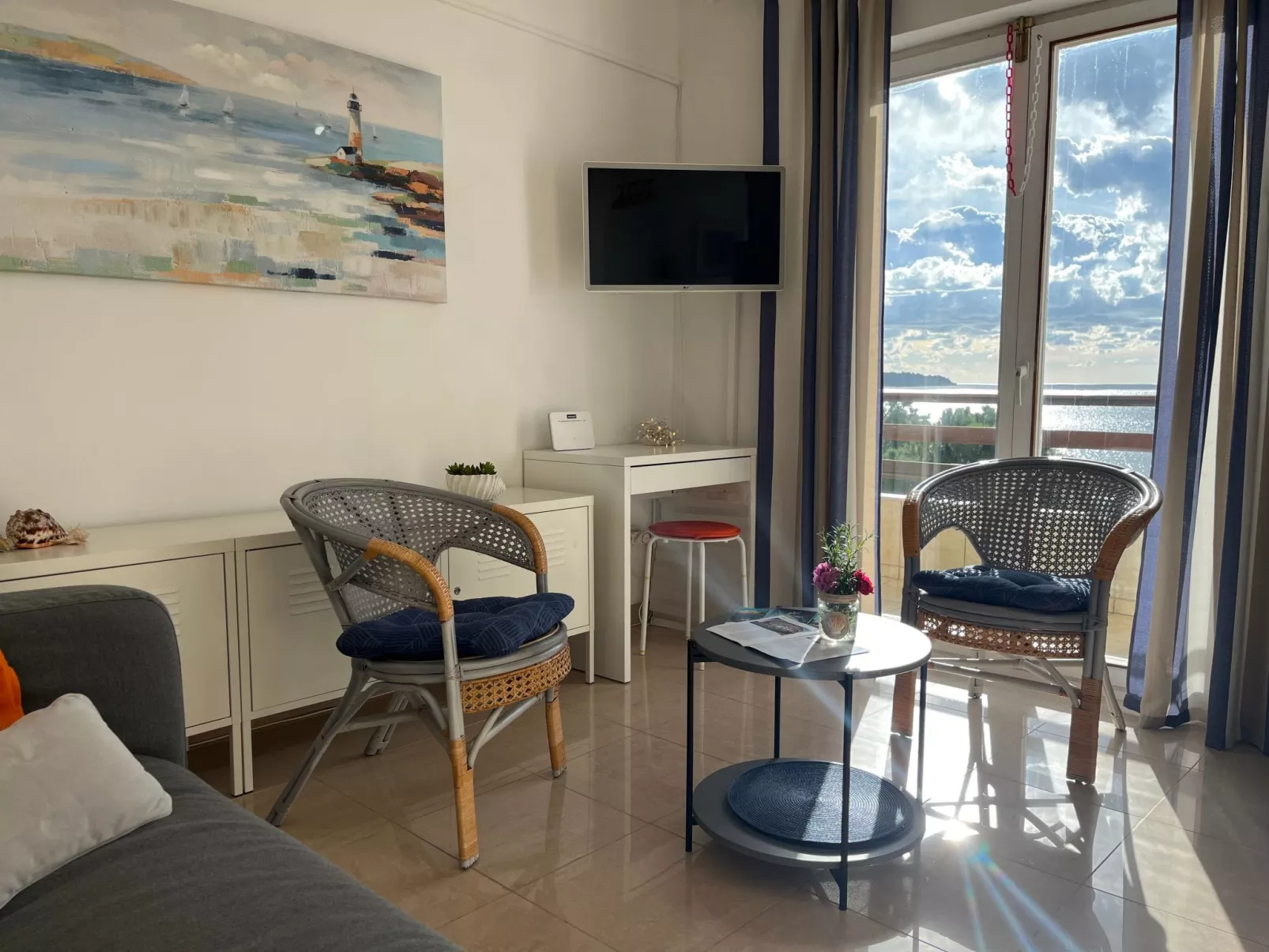 Apartment Marijana mit Meerblick-Drinnen