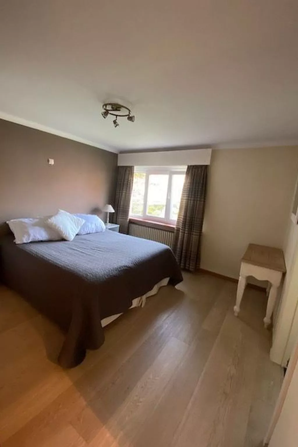 Für 4 Personen und 1 Kind in Knokke-Heist, Flandern-Drinnen