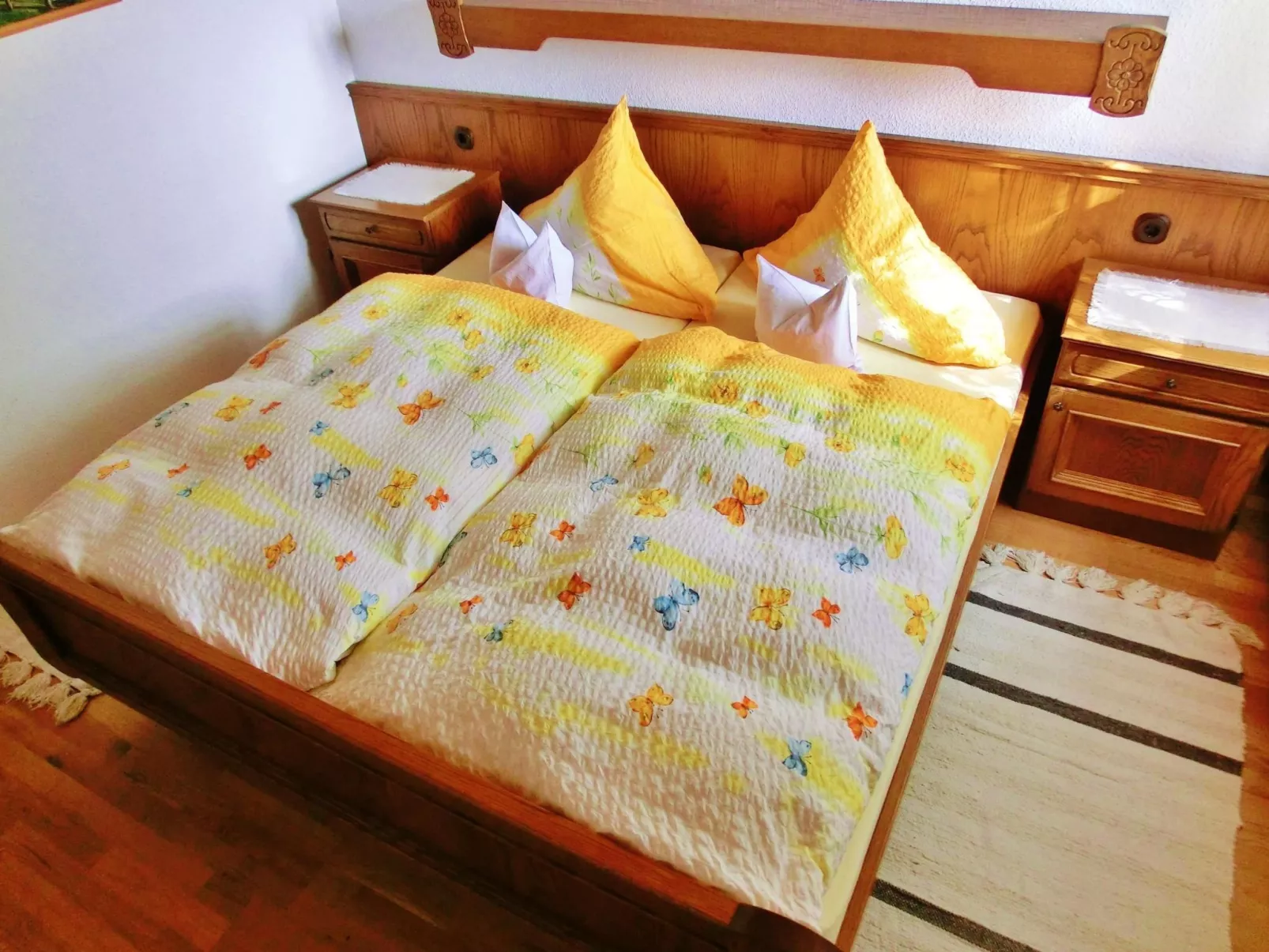 Panoramabergblickwohnung in ruhiger Einzellage-Dedans