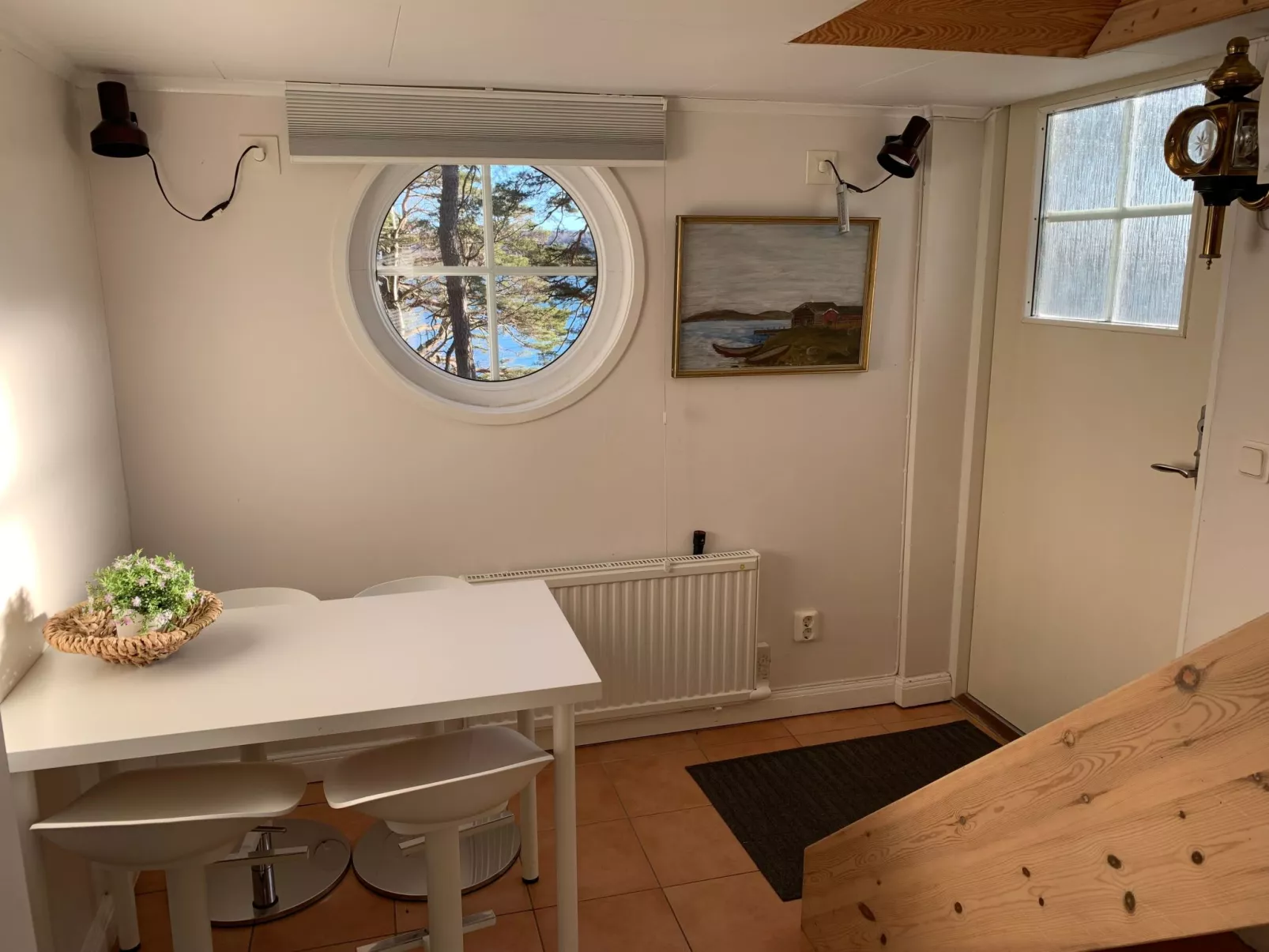 Westküsten-Juwel-Drinnen