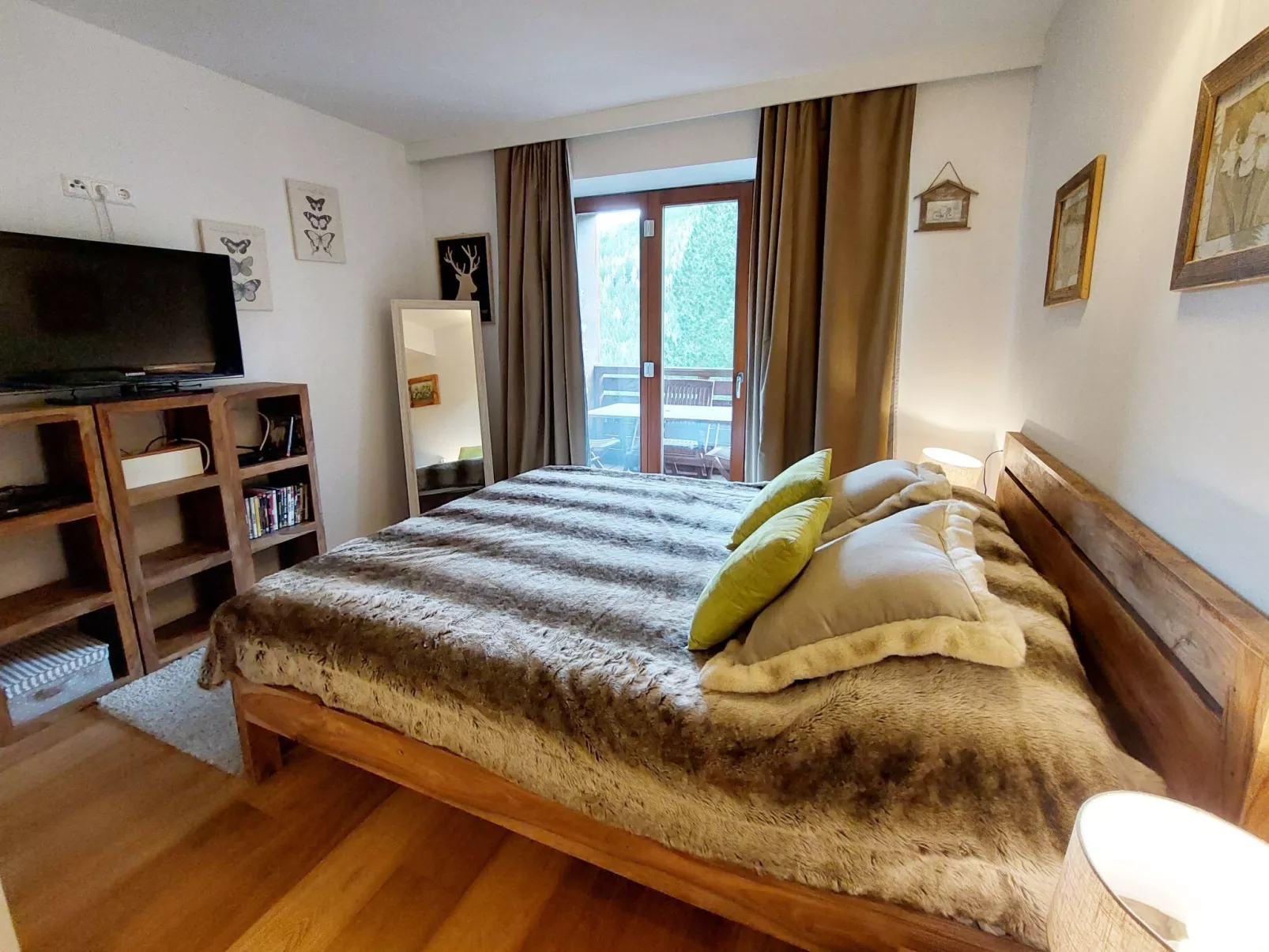 Rosie desing skipist-Dedans