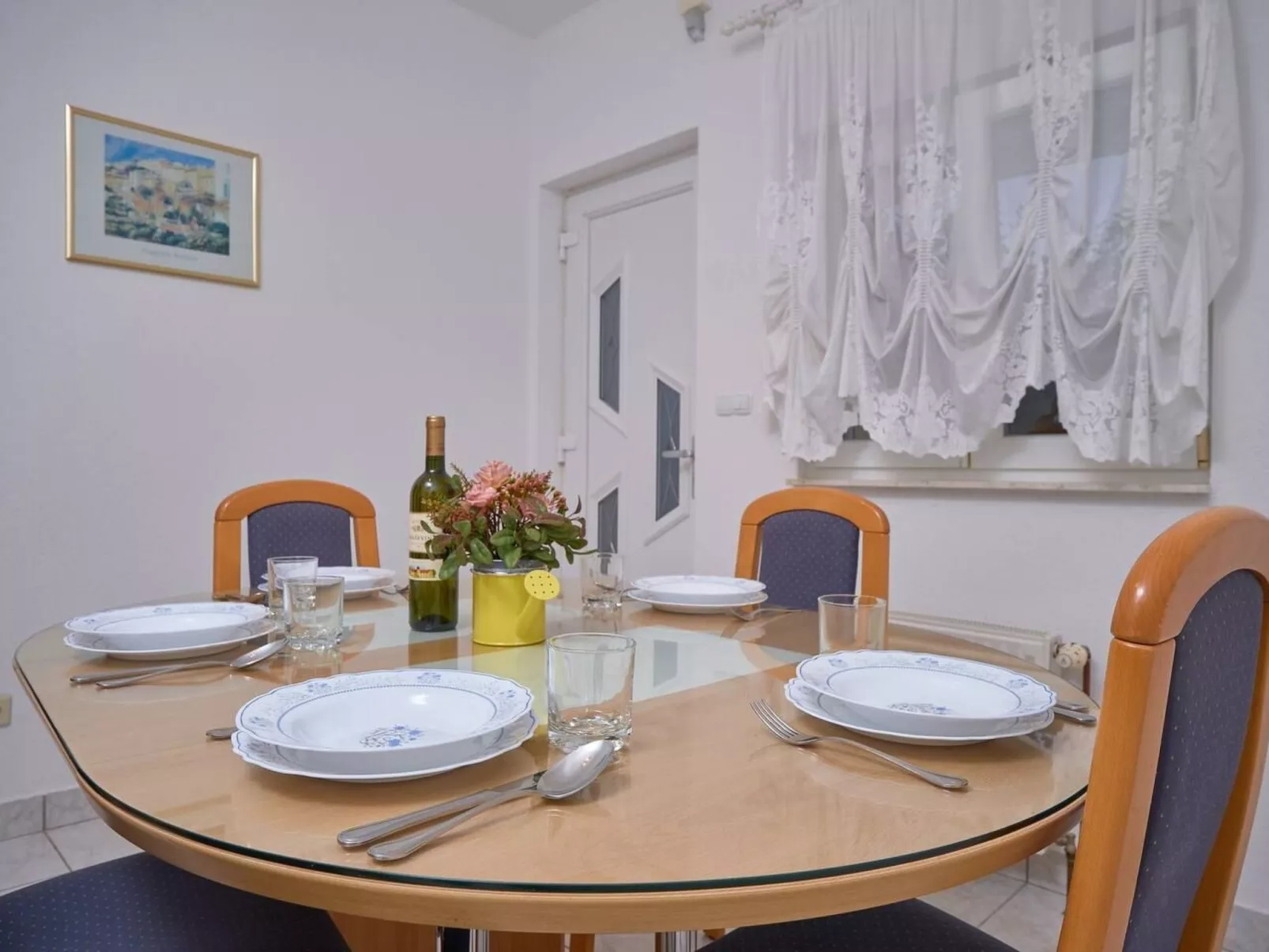 M Charmante Wohnung mit Gemeinschaftspool-Inside