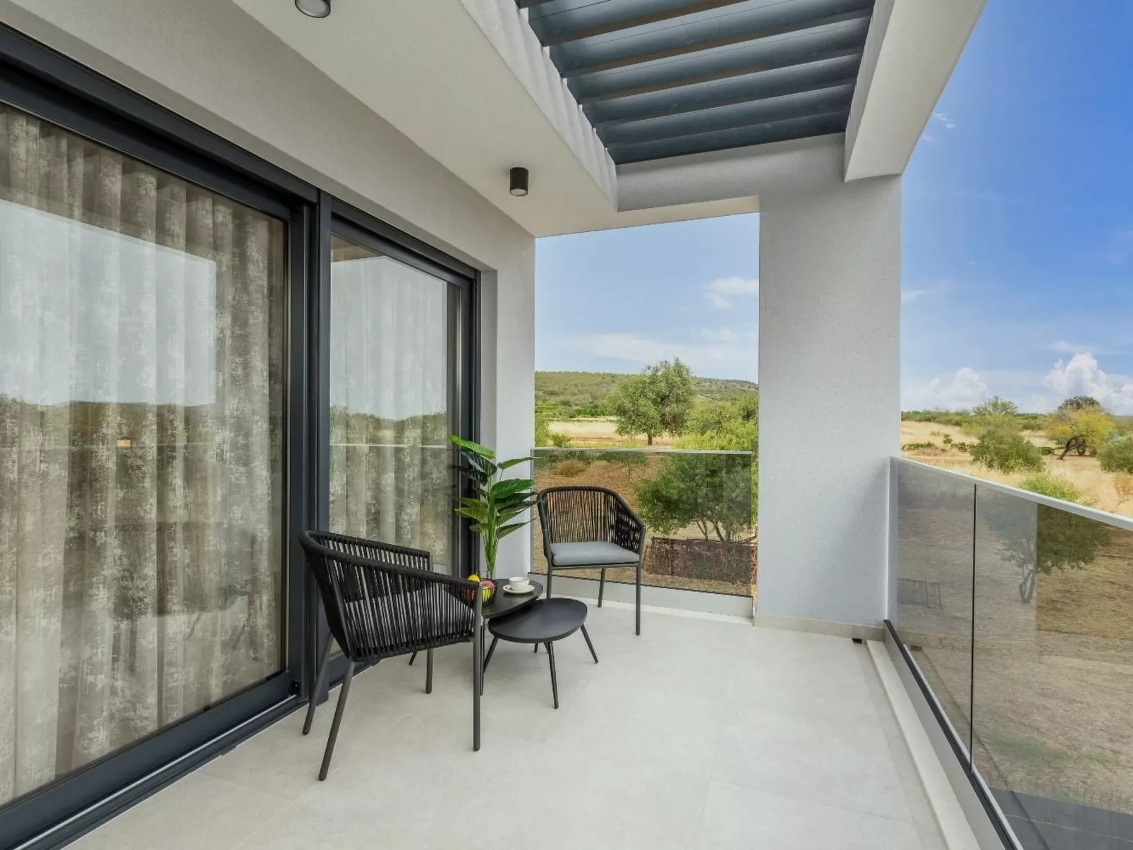 Villa Diana, modern gestaltet, in Dograde-Draußen