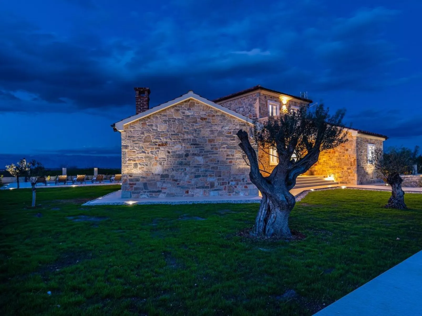 Dalmatinische Villa "Bocagnazzo" mit Pool-Draußen