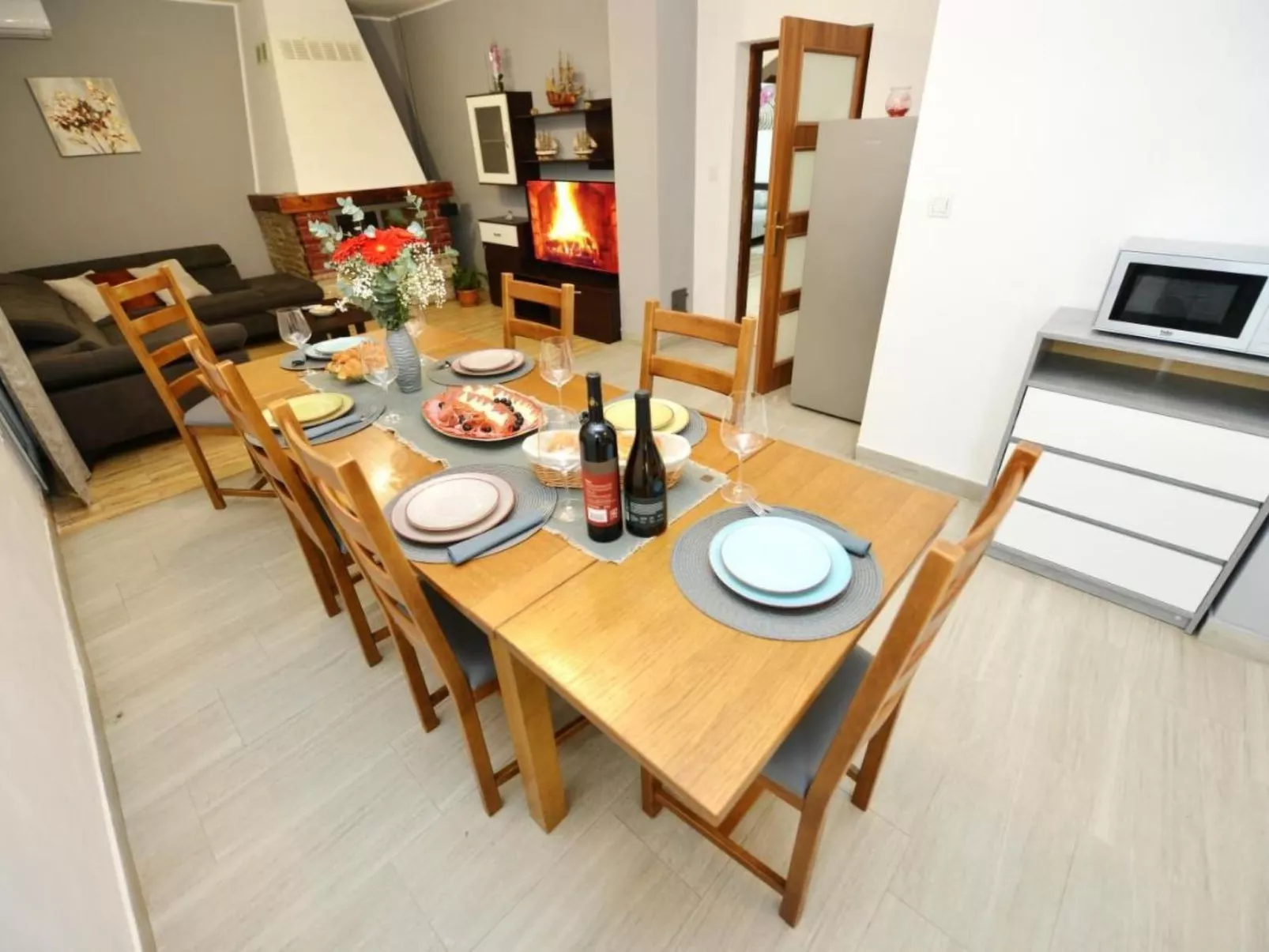 Ariana privater Pool - Agentur TA Leut-Drinnen