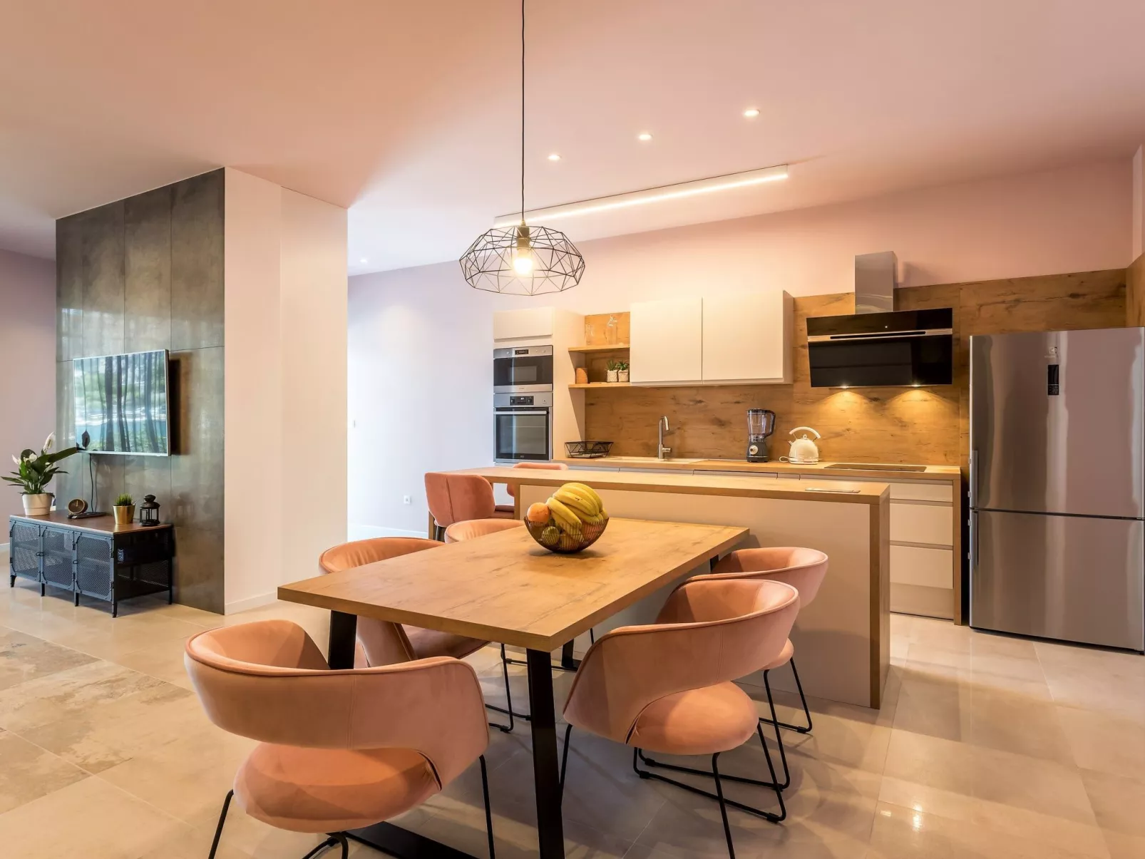 Luxus-Apartment mit Whirlpool-Drinnen