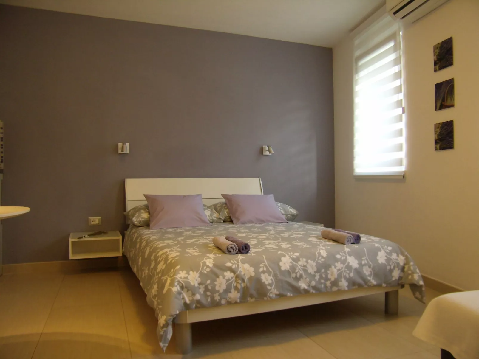 "Lavanda" mit Terrasse-Drinnen