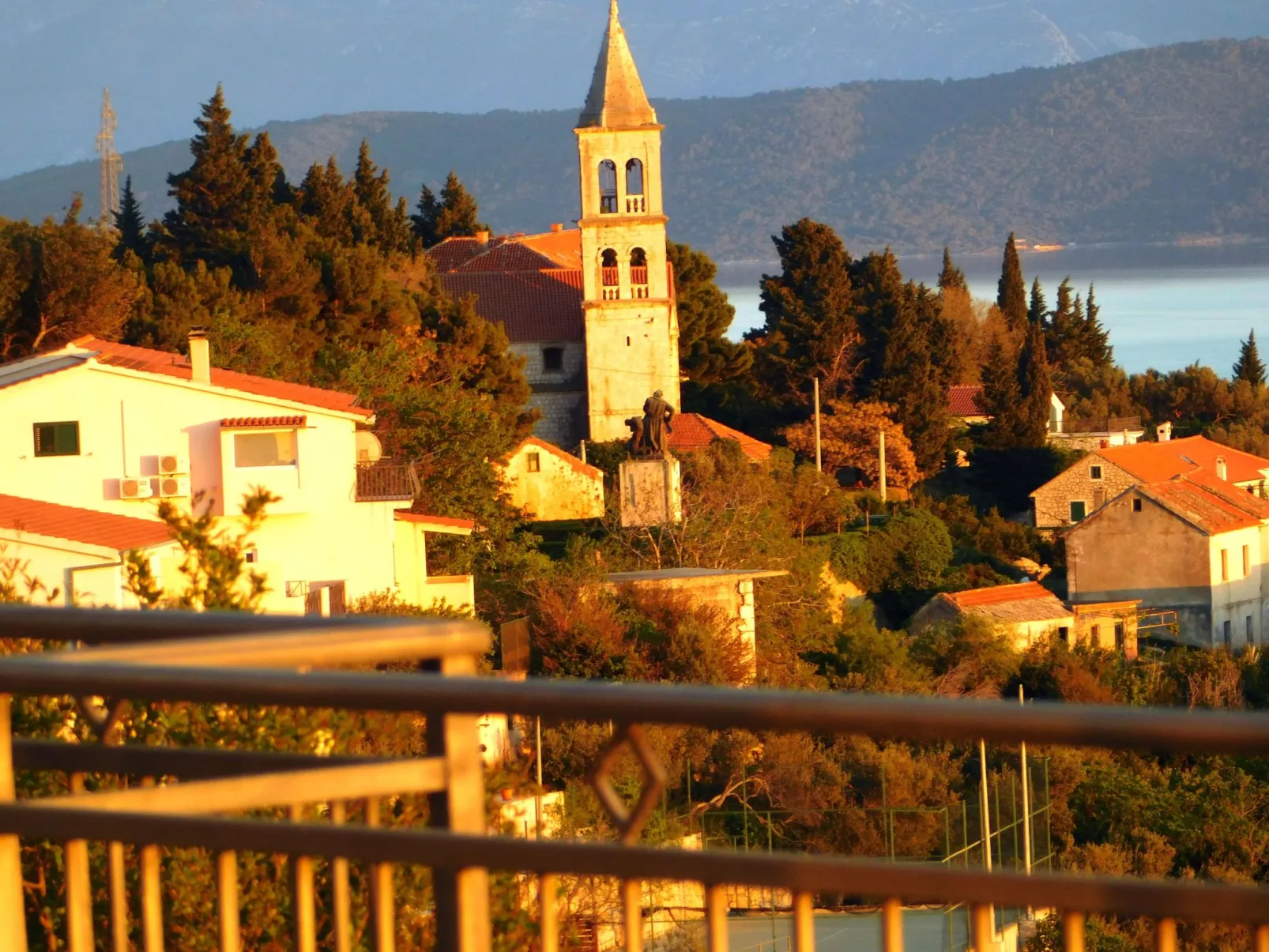 Villa "Lilly" mit Infinity-Pool-Dehors