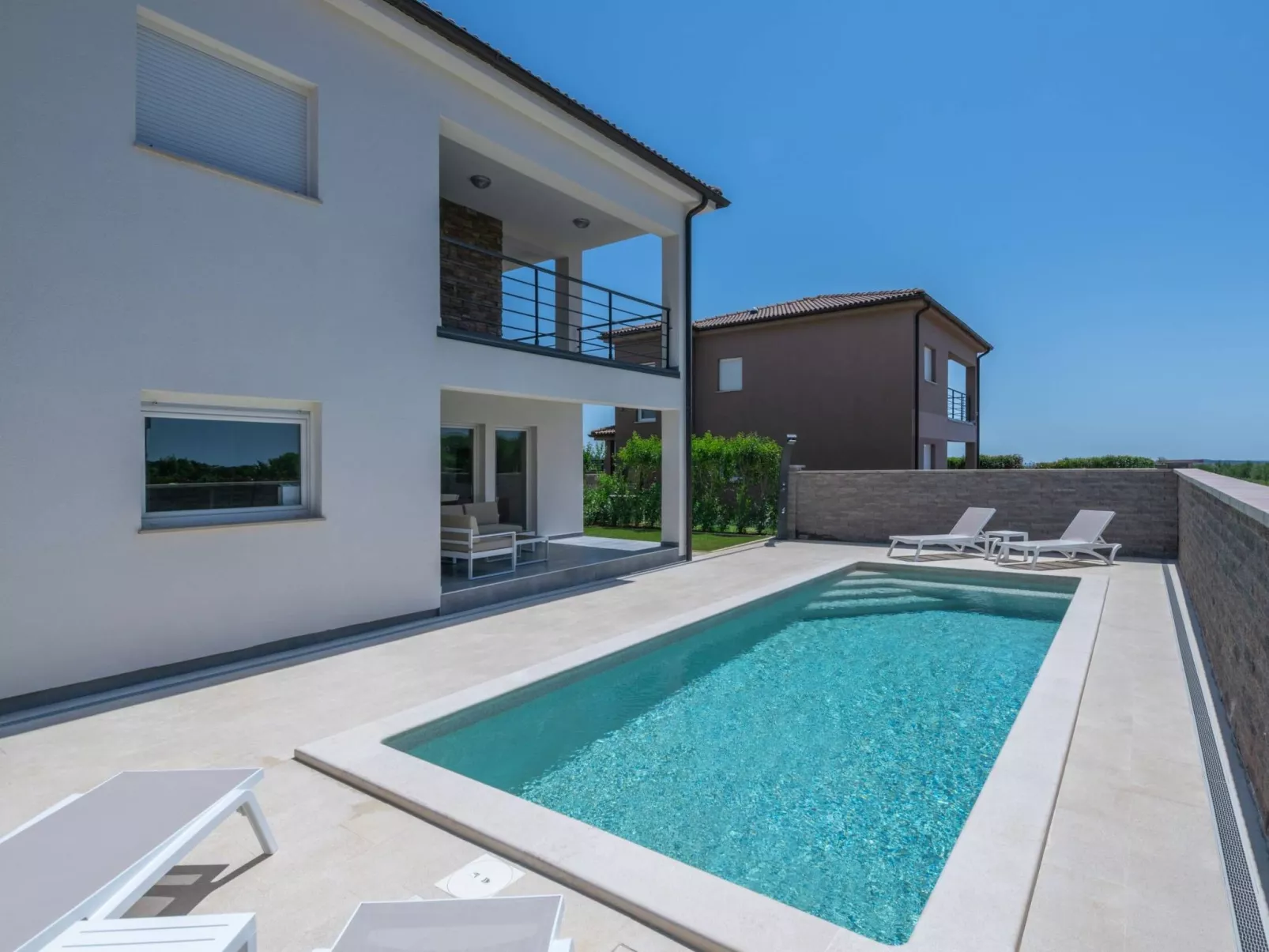 Für 7 Personen und 1 Kind in Vodnjan, Istrien (Istrische Riviera)-Dehors