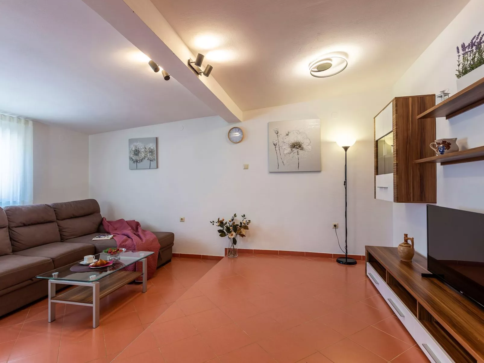 Ferienvilla Darko mit Schwimmbad-Image-tags.info