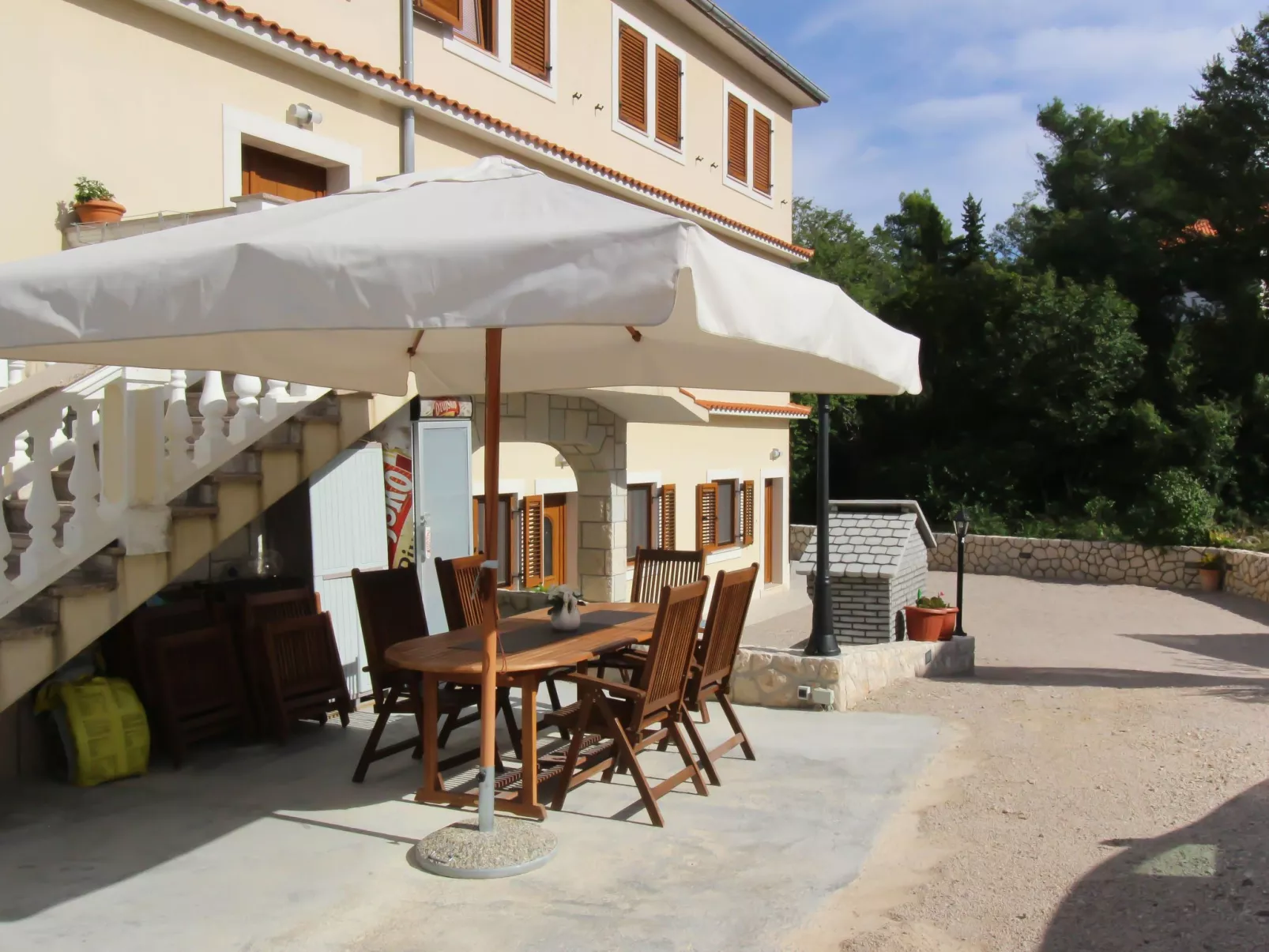 Apartment Ivanka-Outside