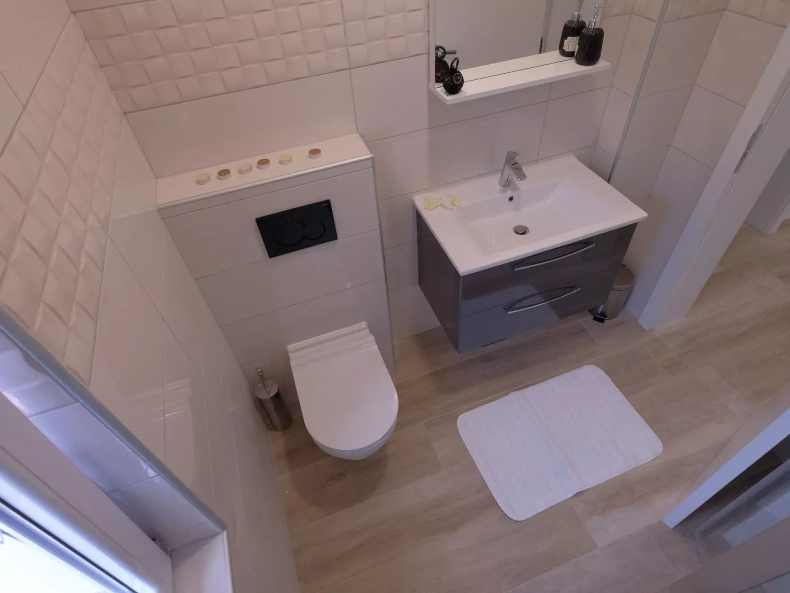 Newly built (2018), fully detached holiday villa with a private swimming pool-Inside