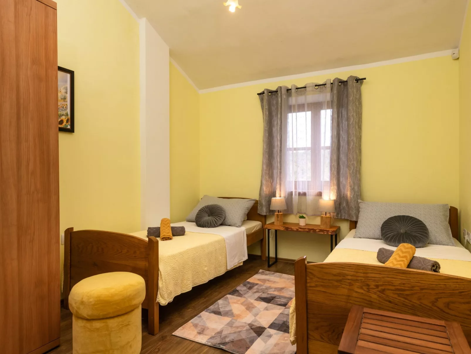 Villa mit privatem Pool und großem Garten-Inside