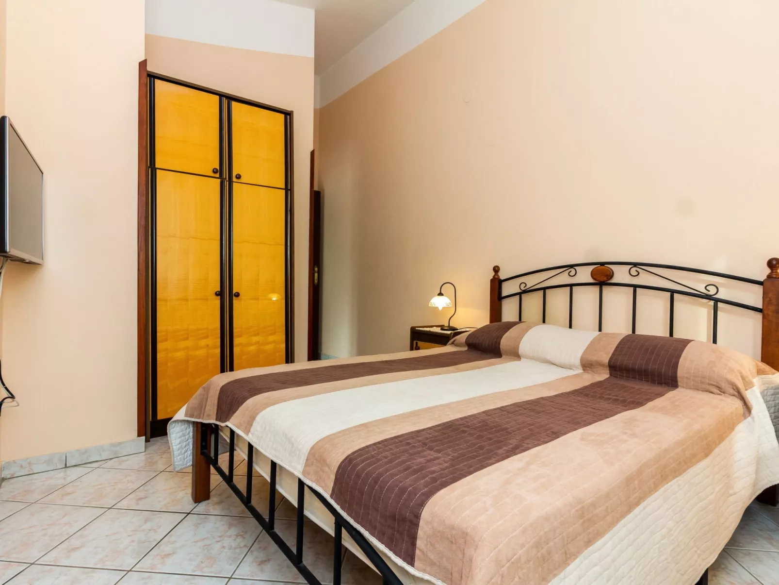 Für zwei Personen-Drinnen