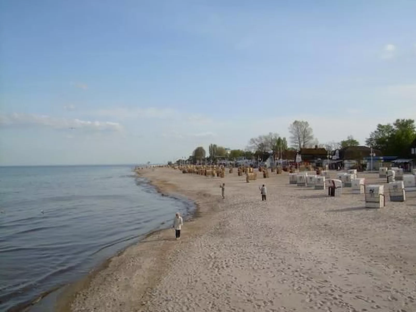 Im Seeschlößchen - Draußen