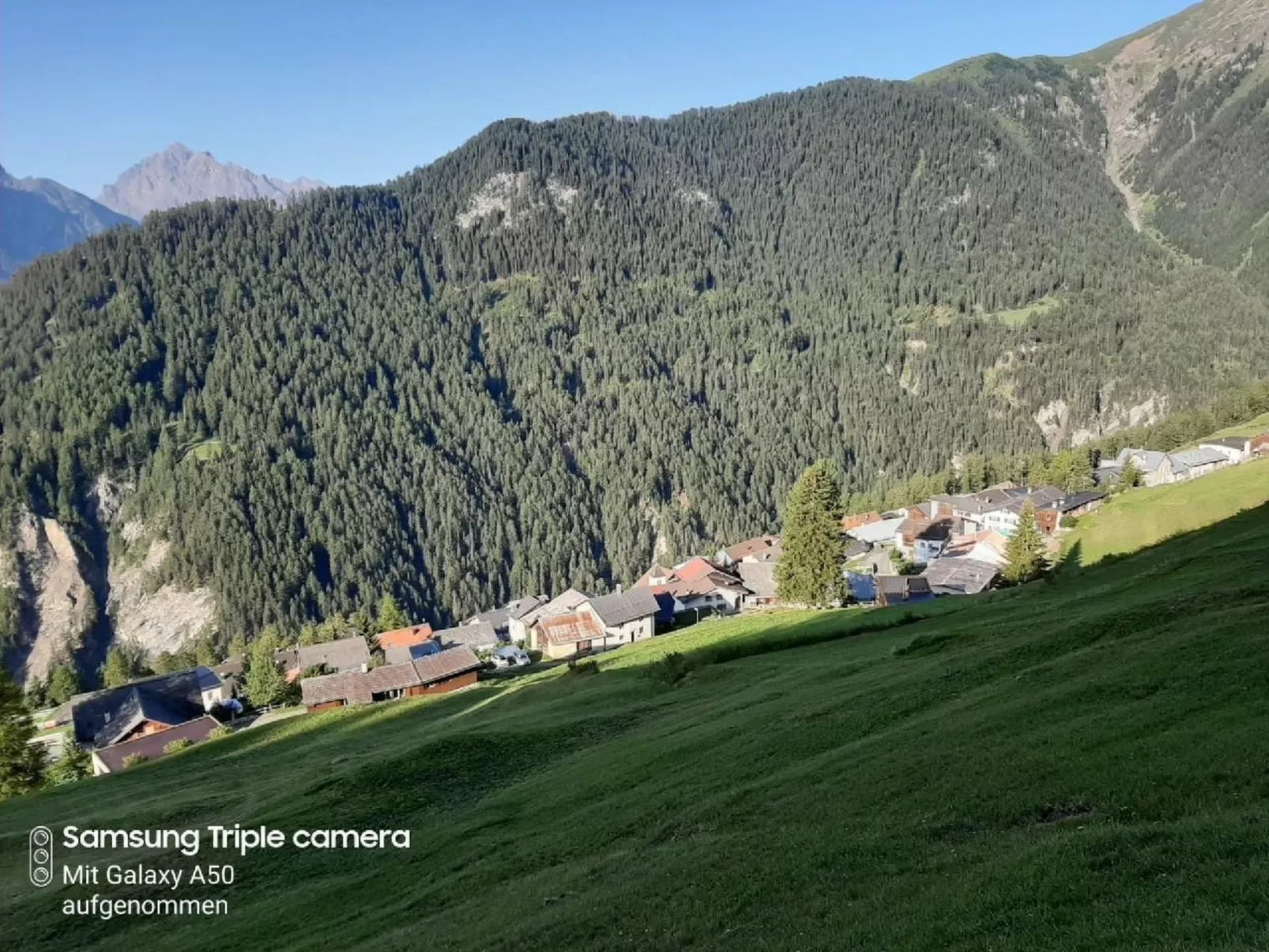 Pensiun Tung-Outside