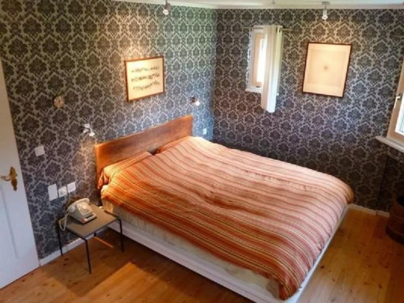 Chesa Cagiuma, Gartenwohnung-Dedans