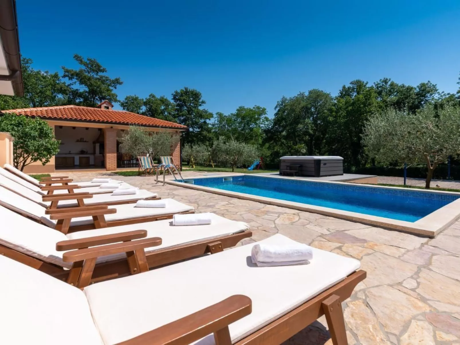 Villa "Villa Dani" mit privatem Pool-Dehors