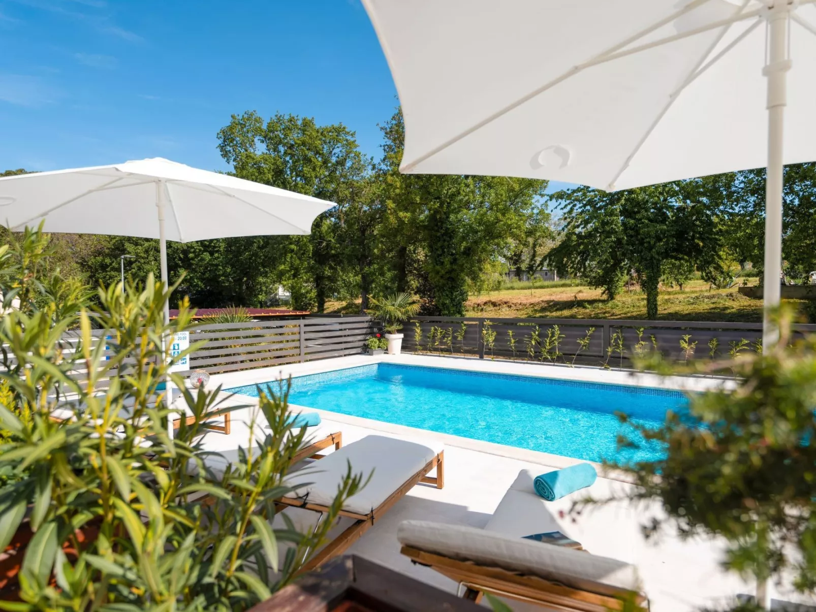 Residence Mala 2-Image-tags.info