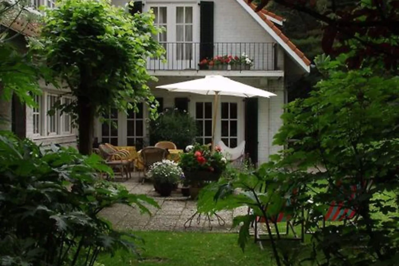 Het Wilgenhuis-Terrace balcony