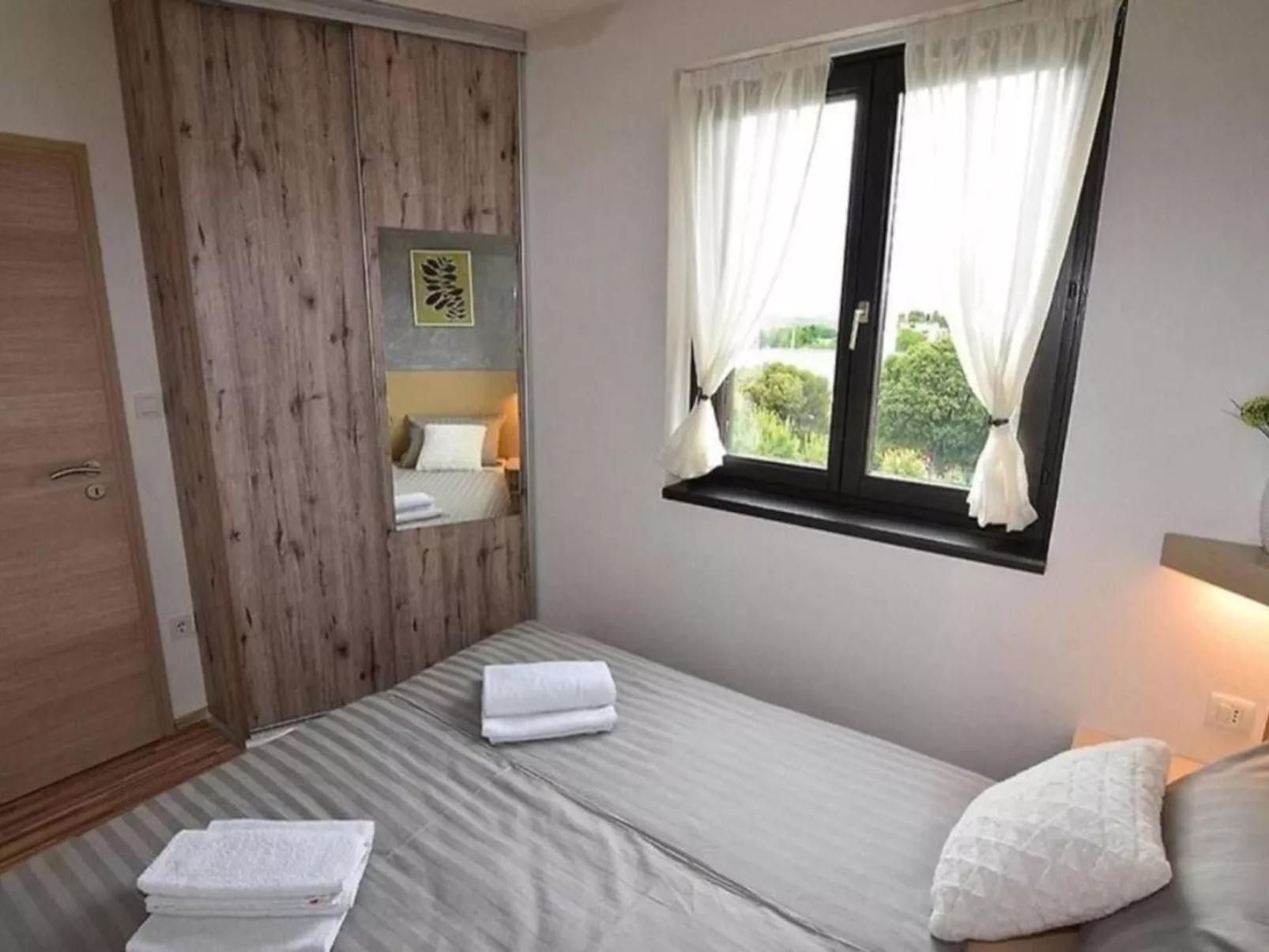 Modern eingerichtete Wohnung in der Nähe des Strandes...-Dedans