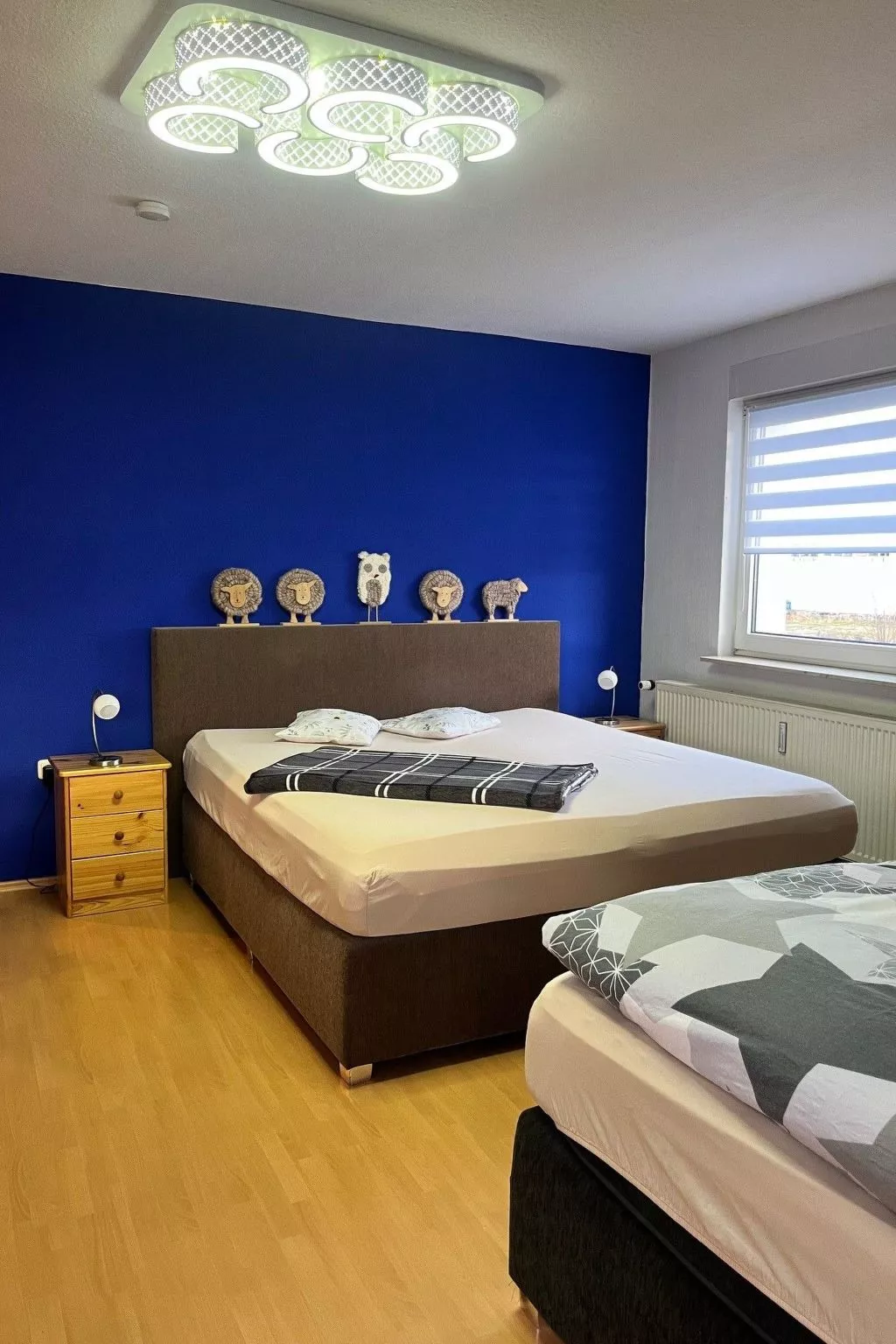 Villa mit Bergblick-Image-tags.info