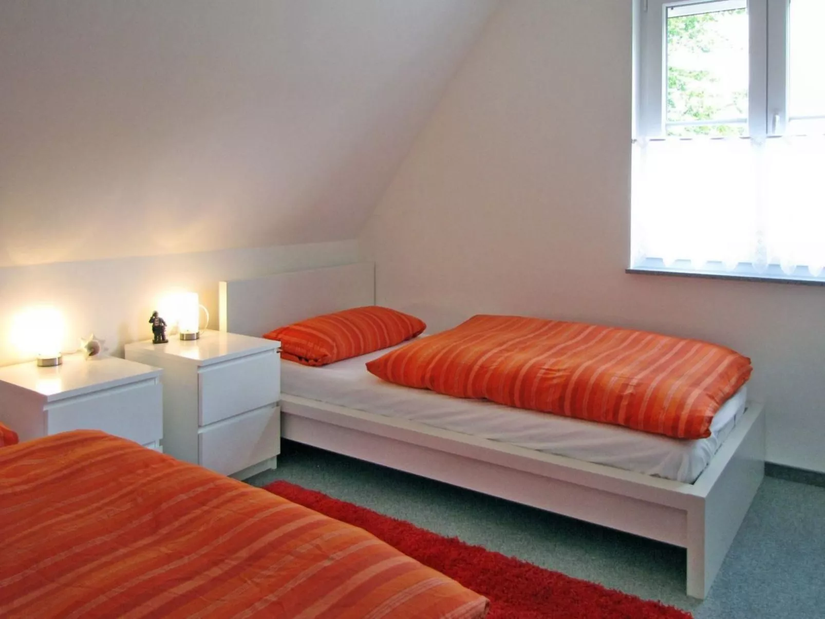 Mit Garten und Sauna-Inside