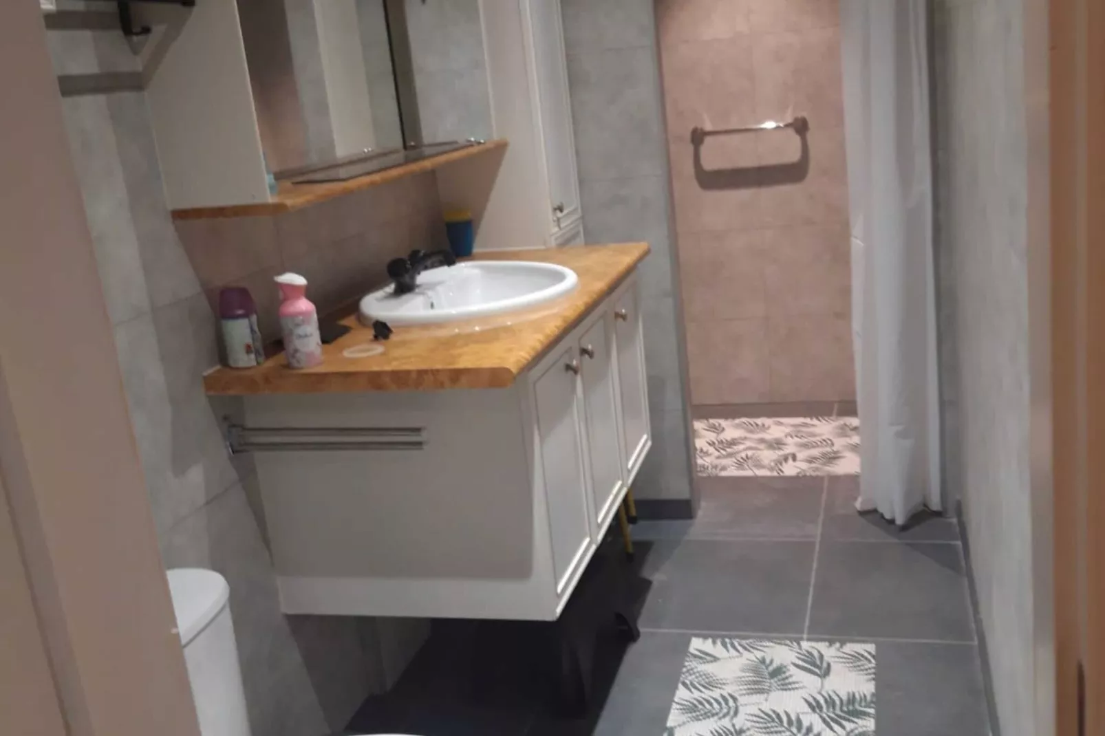 Paradisio-Bathroom