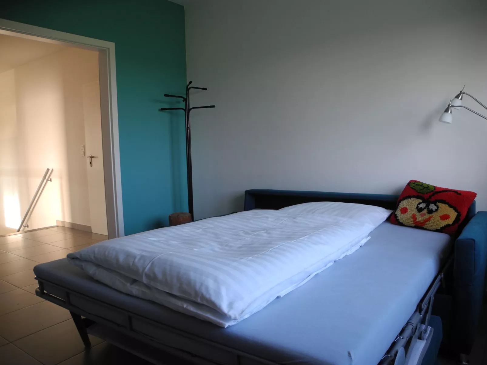 Geräumiges Ferienhaus mit Garten und Weitblick-Dedans