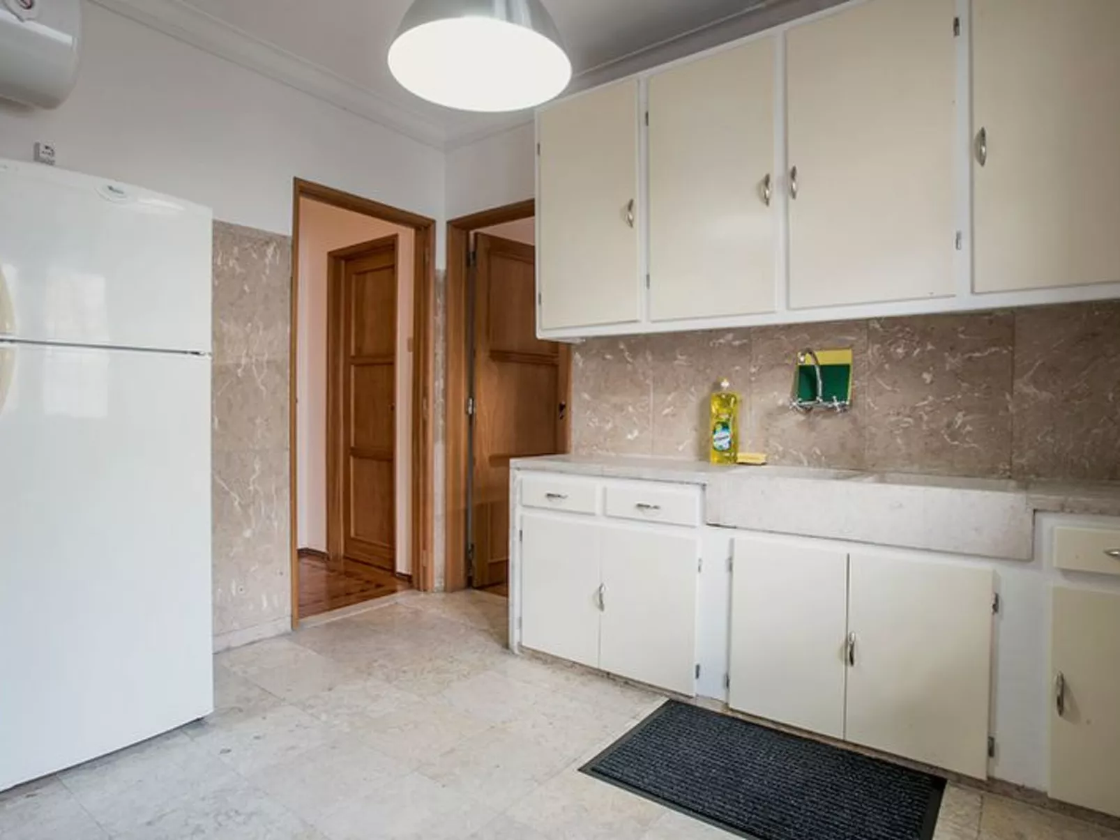 Studio für 19 Personen und 1 Kind in Lissabon, Região de Lisboa (Costa de Lisbo-Image-tags.info