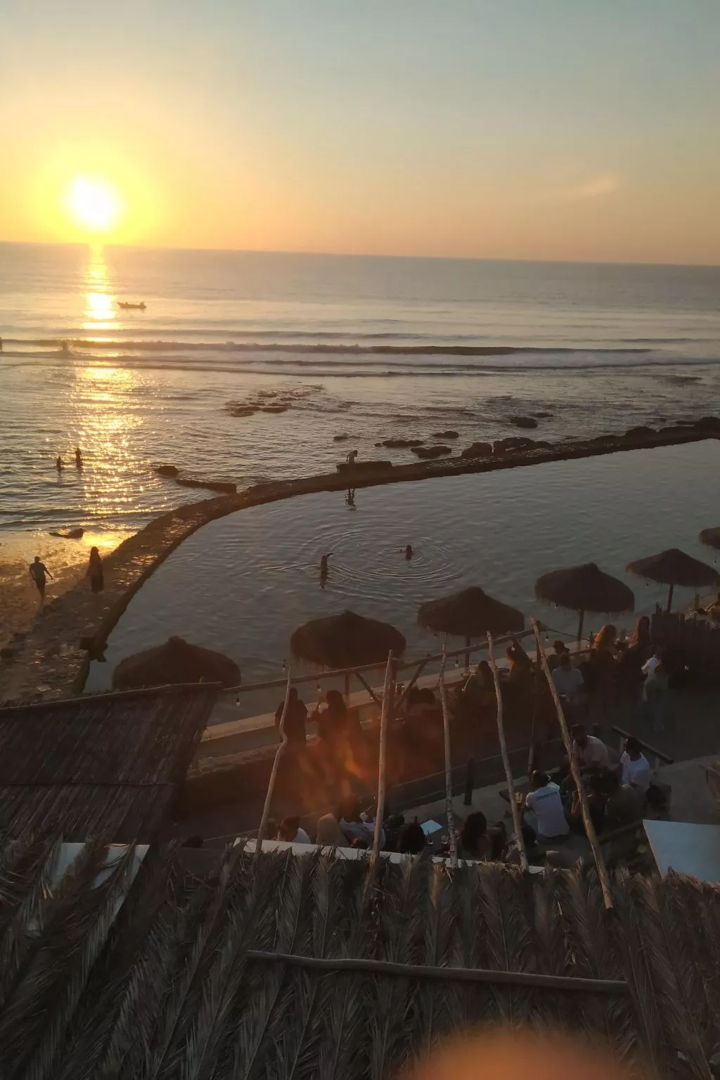 Schöne Wohnung in Azenhas Mar mit privatem Balkon-Draußen