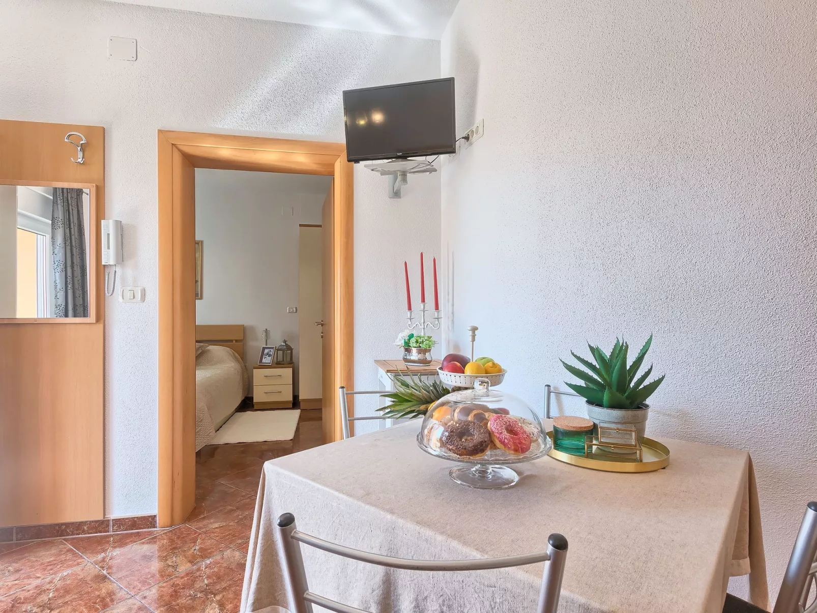 Für zwei Personen mit Terrasse-Inside