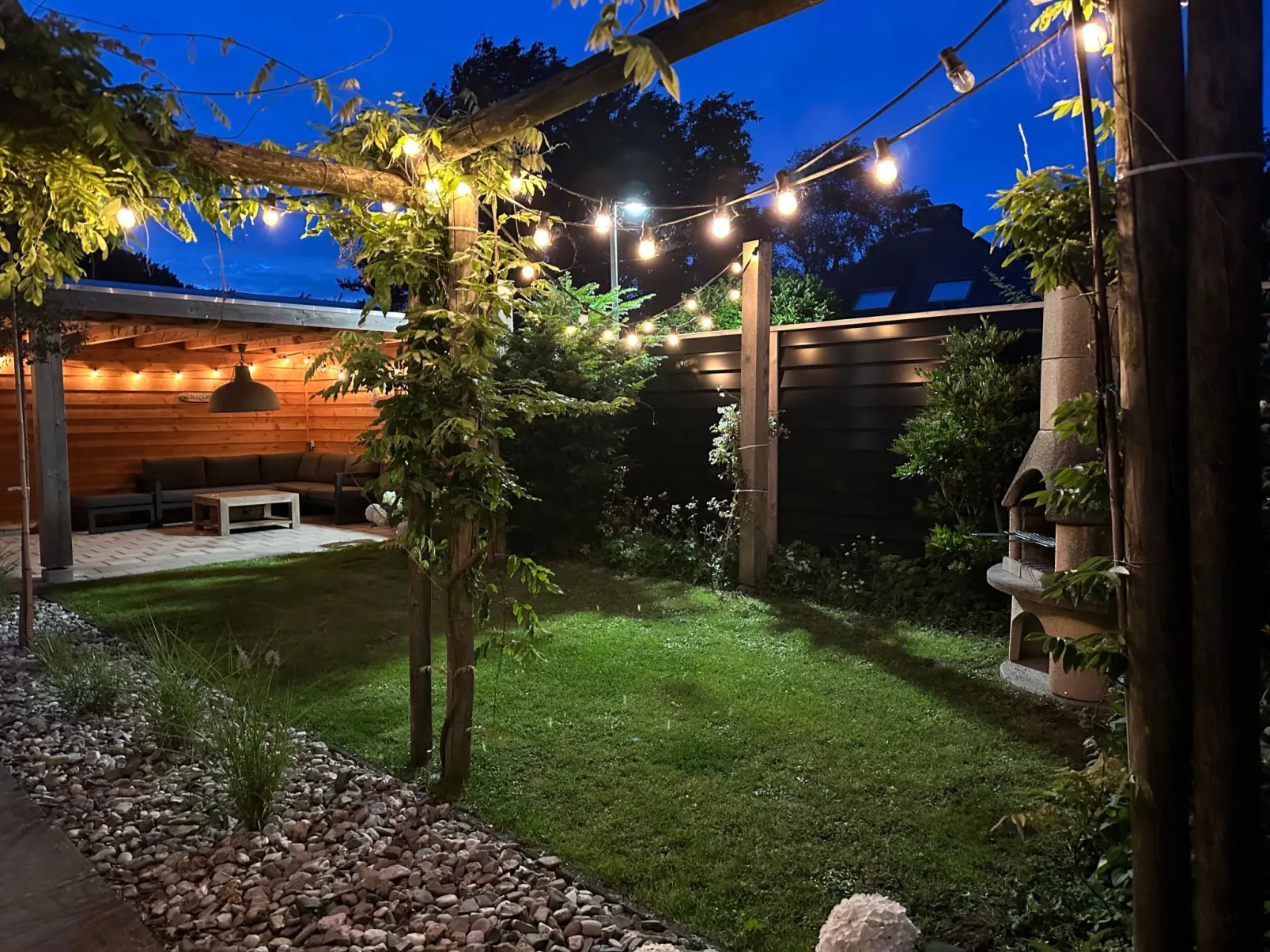 "Cottage" mit Wallbox-Outside