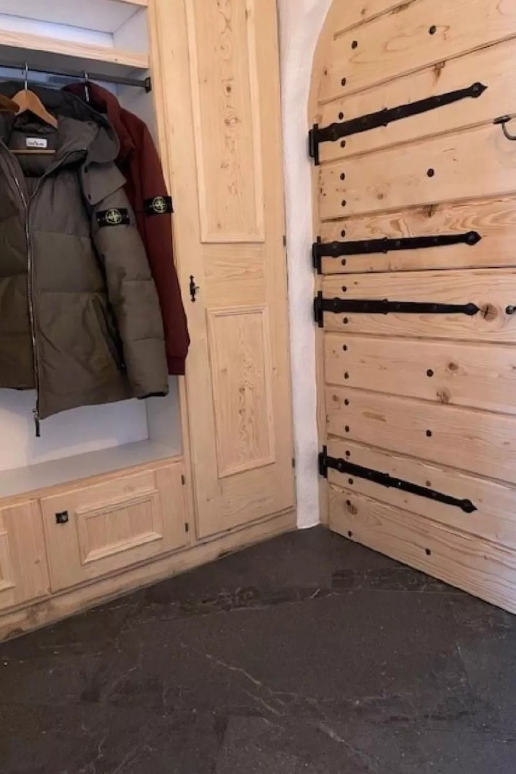 Chesa Tschuetta-Inside