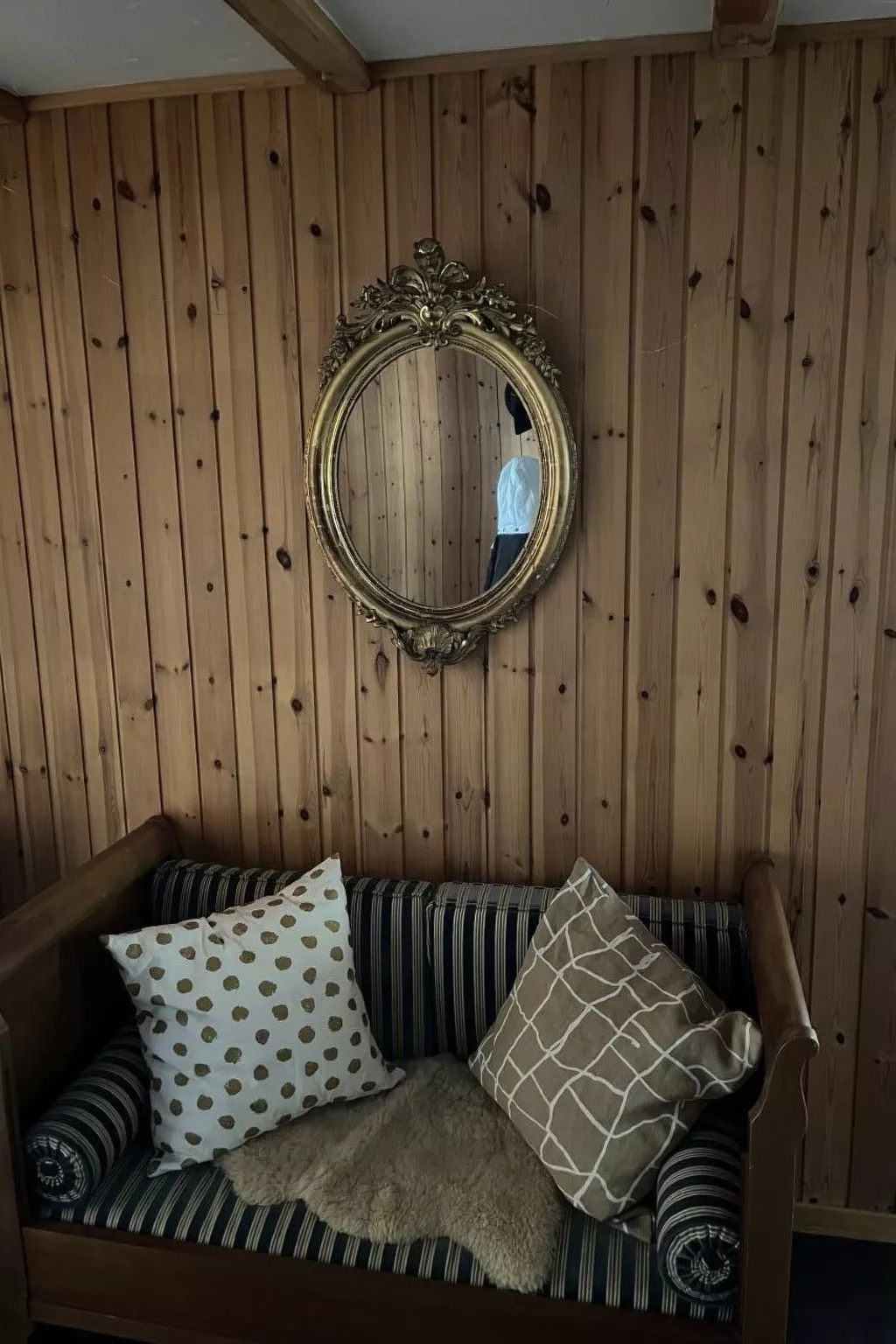 Mit Bergblick-Inside