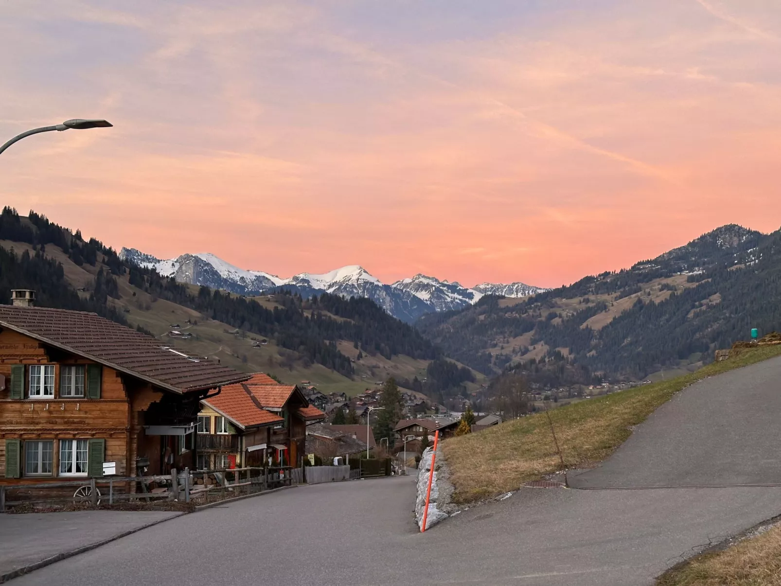 Chalet Finkenwiese - für 8 Erwachsene und 5 Kinder-Draußen