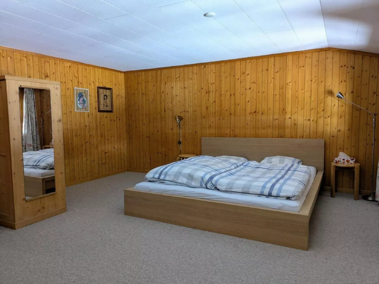 Ferienwohnung-Drinnen