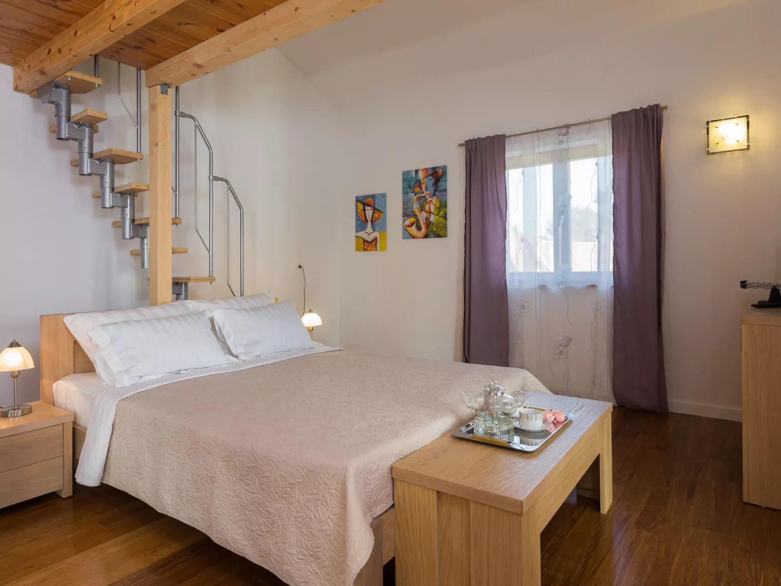 Villa Mittelmeer Paradies-Drinnen