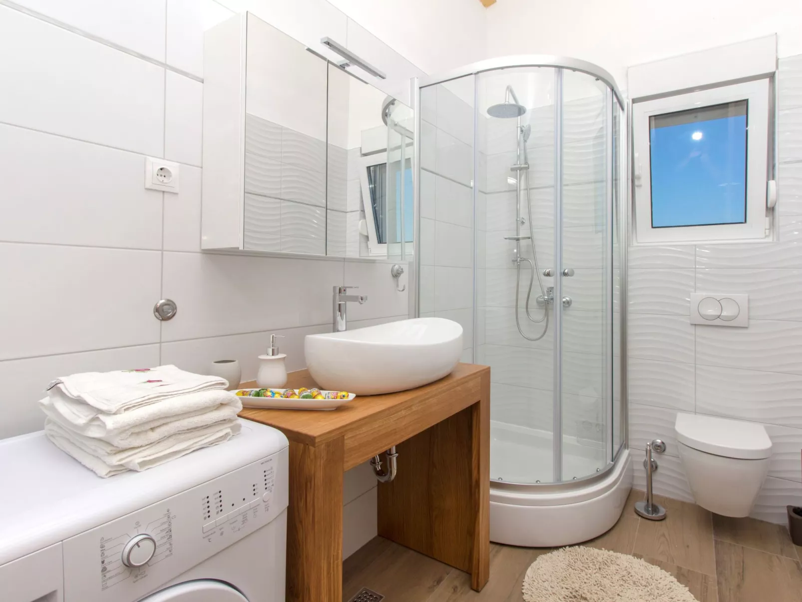 "Appartement Nr. 5".-Inside