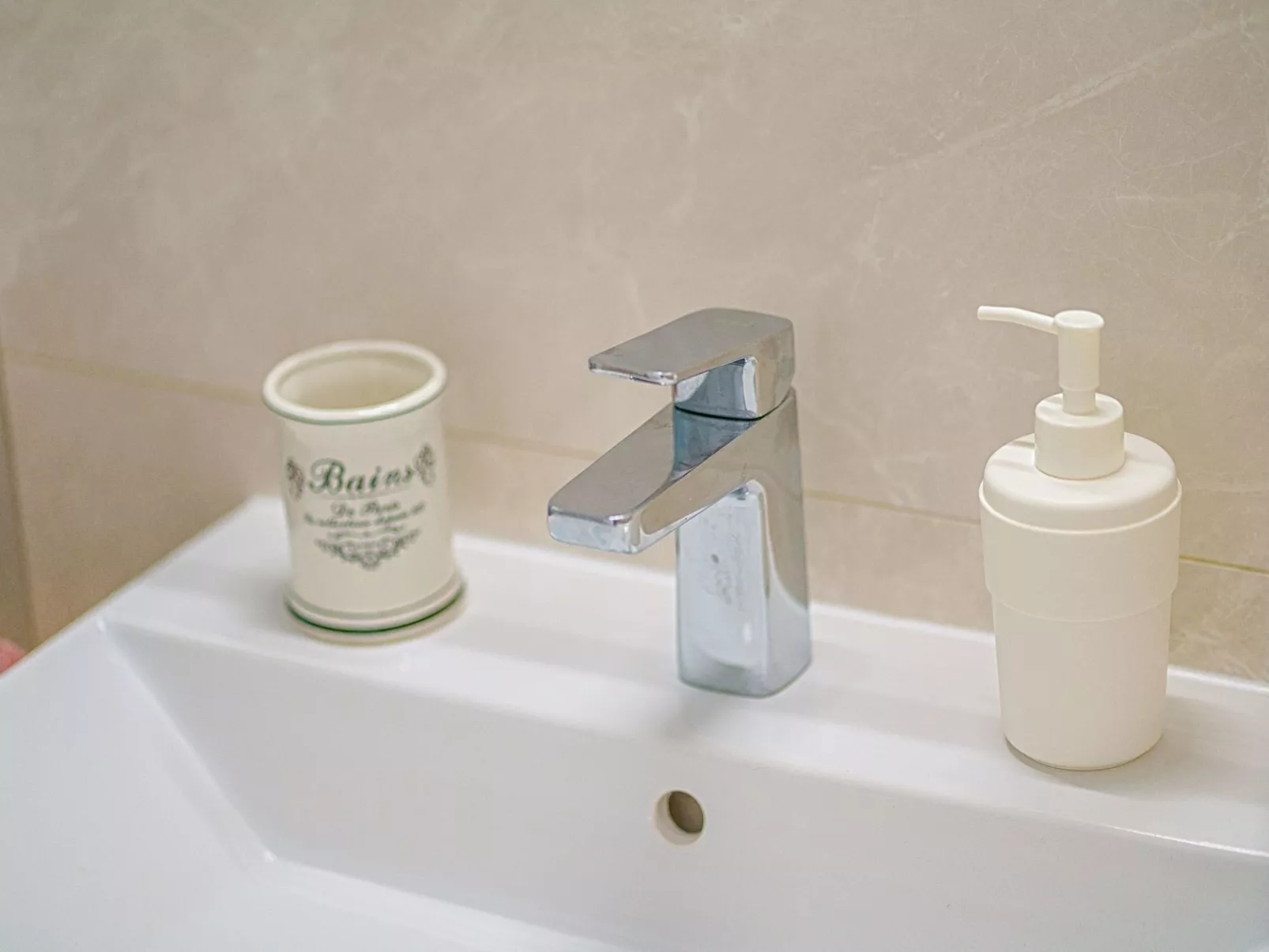 Wohnung in Vodice mit Grill-Inside