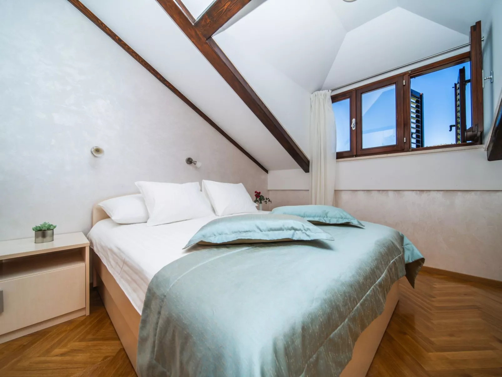 Luxuriöse Villa am Strand in Dubrovnik mit Pool-Drinnen