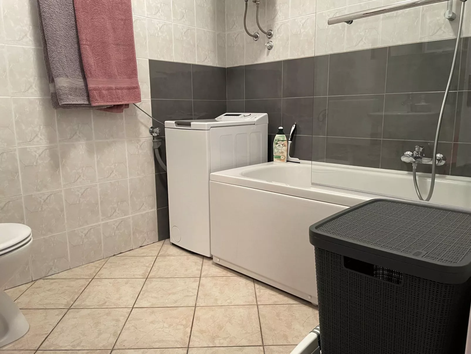 In Zentrumsnähe mit Balkon-Inside