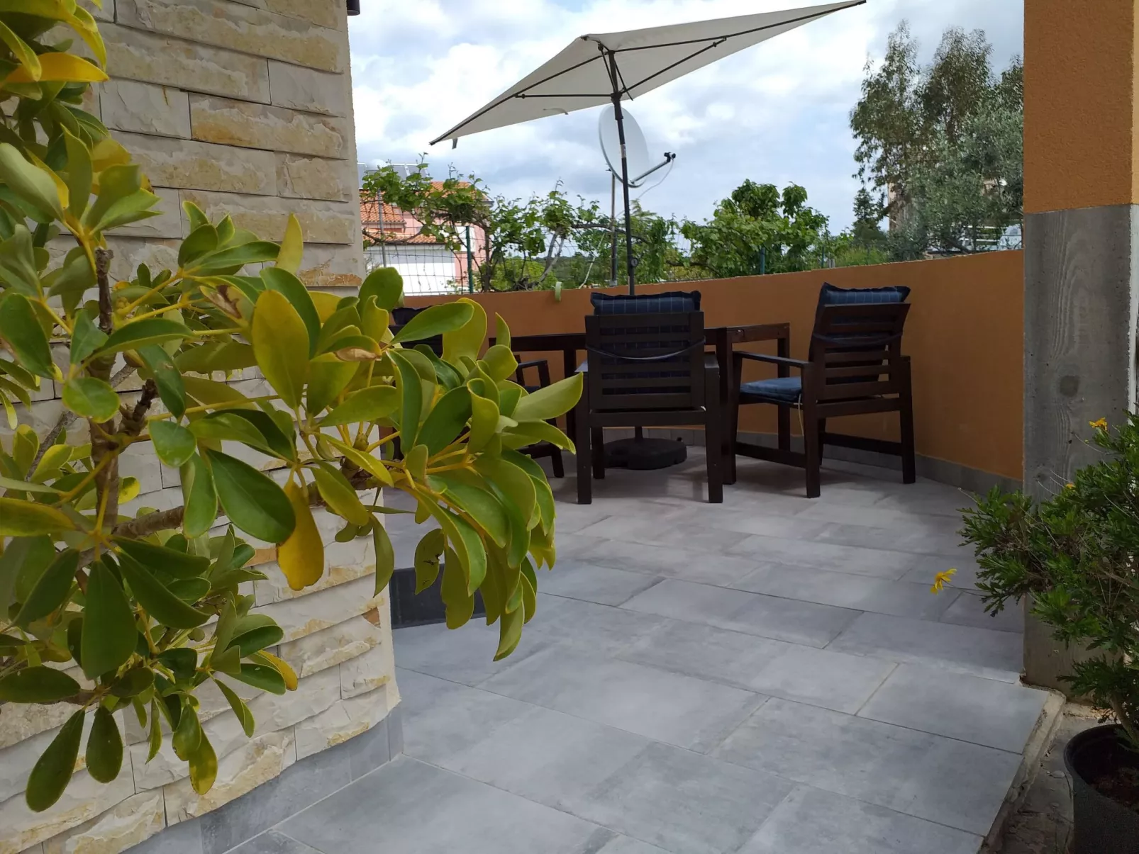 Schönes Apartment in Banjole mit Terrasse-Dehors
