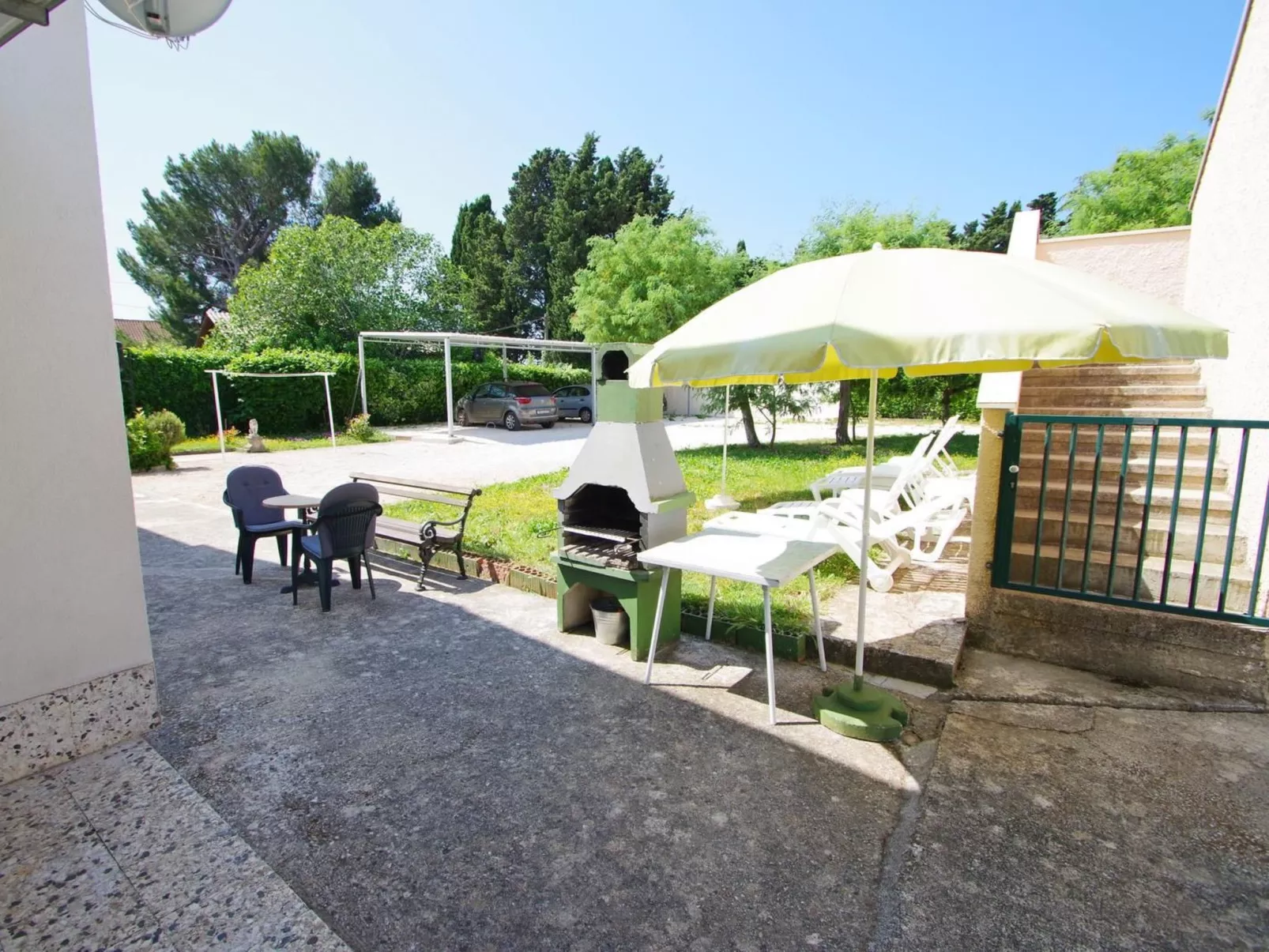 In Premantura-Draußen