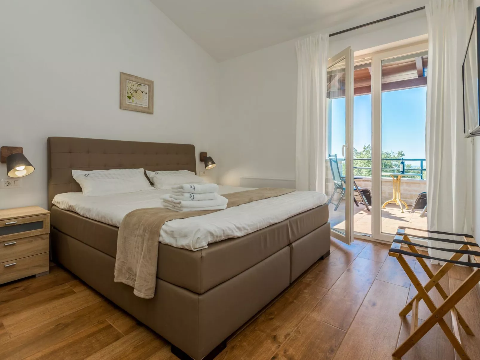 Tolles Ferienhaus in Deklići mit Privatem Pool-Dedans